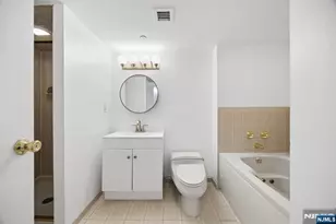1265 15th Street 14C, Fort Lee, NJ 07024 - Photo 19