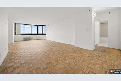 1265 15th Street 14C #14C, Fort Lee, NJ 07024 - Photo 5