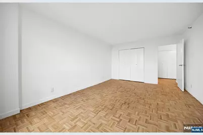 1265 15th Street 14C #14C, Fort Lee, NJ 07024 - Photo 17