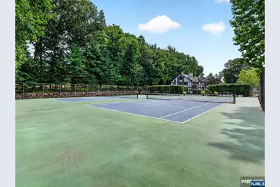 1510 Faulkner Court, Mahwah, NJ 07430 - Photo 25