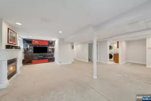 27 Stone Fence Rd, Allendale, NJ 07401 - Photo 29