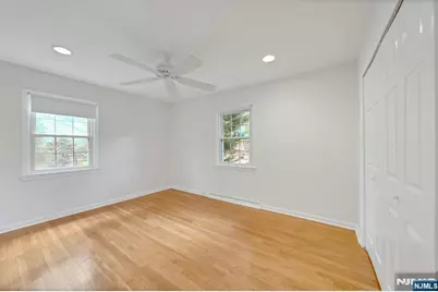 27 Stone Fence Road, Allendale, NJ 07401 - Photo 23