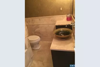825 Riverside Avenue 16 #16, Lyndhurst Township, NJ 07071 - Photo 25