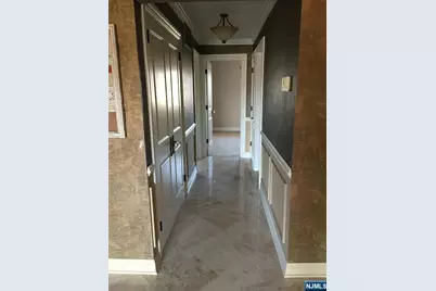 825 Riverside Avenue 16 #16, Lyndhurst Township, NJ 07071 - Photo 19