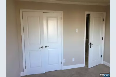 825 Riverside Avenue 16 #16, Lyndhurst Township, NJ 07071 - Photo 29