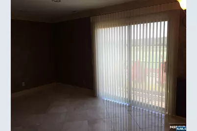 825 Riverside Avenue 16 #16, Lyndhurst Township, NJ 07071 - Photo 11