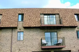825 Riverside Ave 16, Lyndhurst Township, NJ 07071 - Photo 3