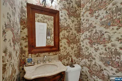 430 Windham Court 430 #430, Wyckoff Township, NJ 07481 - Photo 17