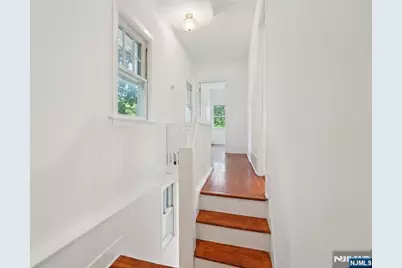 25 Prospect Avenue Cottage #COTTAGE, Montclair, NJ 07042 - Photo 9