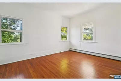 25 Prospect Avenue Cottage #COTTAGE, Montclair, NJ 07042 - Photo 11