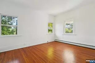 25 Prospect Ave Cottage, Montclair, NJ 07042 - Photo 11