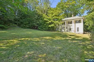 25 Prospect Ave Cottage, Montclair, NJ 07042 - Photo 19