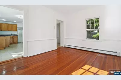 25 Prospect Avenue Cottage #COTTAGE, Montclair, NJ 07042 - Photo 5