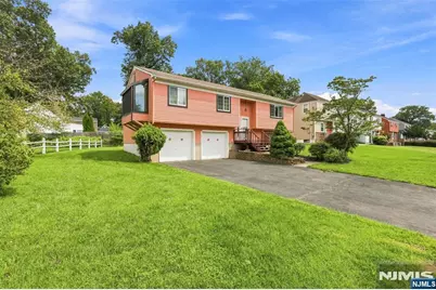 17 Lunn Avenue, Bergenfield, NJ 07621 - Photo 3
