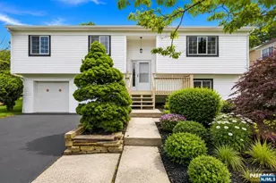 17 Lunn Ave, Bergenfield, NJ 07621 - Photo 3