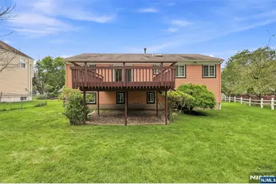 17 Lunn Avenue, Bergenfield, NJ 07621 - Photo 45