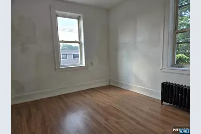101-105 Page Avenue, Lyndhurst Township, NJ 07071 - Photo 3