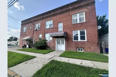 101-105 Page Avenue, Lyndhurst Township, NJ 07071 - Photo 5