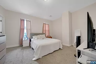 57 Madison Street, Newark, NJ 07105 - Photo 23