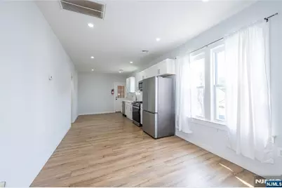 484 Prospect Street, East Orange, NJ 07017 - Photo 19