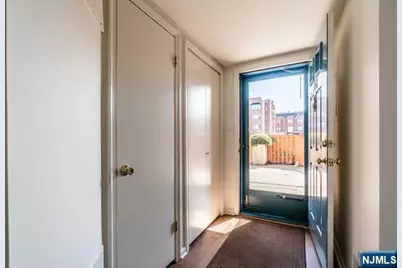 308 Franklin Court, Edgewater, NJ 07020 - Photo 19