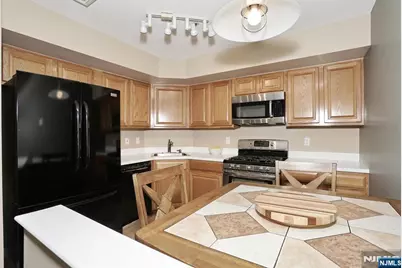 379 Cambridge Drive, Ramsey, NJ 07446 - Photo 13
