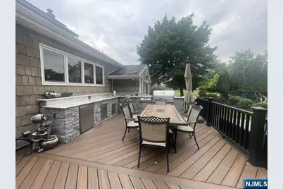 11 Benjamin Place, Pequannock Township, NJ 07440 - Photo 29
