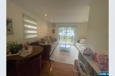 11 Benjamin Place, Pequannock Township, NJ 07440 - Photo 15