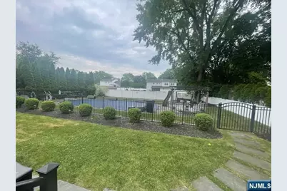 11 Benjamin Place, Pequannock Township, NJ 07440 - Photo 31