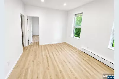 6045 Boulevard East C9 #C9, West New York, NJ 07093 - Photo 5