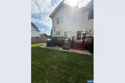 548 Palisade Avenue 4 #4, Garfield, NJ 07026 - Photo 15