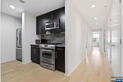 1008 Hudson Park, Edgewater, NJ 07020 - Photo 11