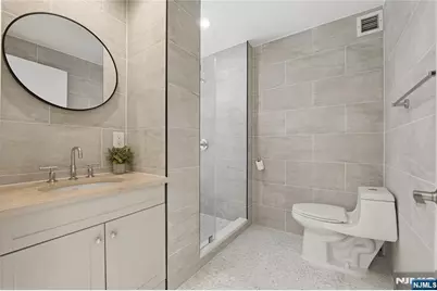1008 Hudson Park, Edgewater, NJ 07020 - Photo 23