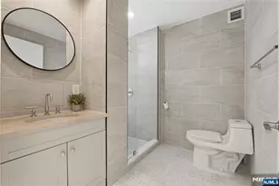 1008 Hudson Park, Edgewater, NJ 07020 - Photo 23