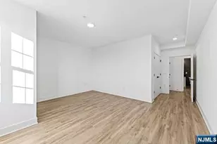 520 Cliff Street 221, Fairview, NJ 07022 - Photo 11