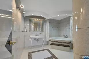 200 Winston Dr 2504, Cliffside Park, NJ 07010 - Photo 19
