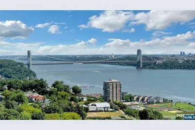 200 Winston Drive 2504 #2504, Cliffside Park, NJ 07010 - Photo 11