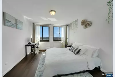200 Winston Drive 2504 #2504, Cliffside Park, NJ 07010 - Photo 13