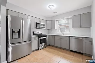 725 19th Street, Newark, NJ 07103 - Photo 17