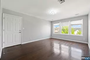 725 19th St, Newark, NJ 07103 - Photo 13