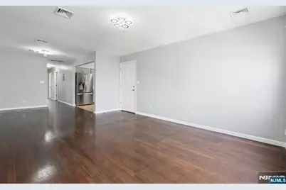 725 19th Street, Newark, NJ 07103 - Photo 15
