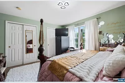 725 19th Street, Newark, NJ 07103 - Photo 9