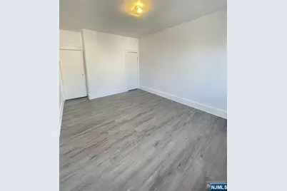 353-355 20th Avenue 3 #3, Paterson, NJ 07513 - Photo 15