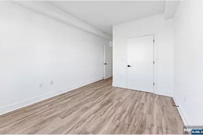520 Cliff Street 202 #202, Fairview, NJ 07022 - Photo 21