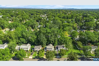 164 Kensington Road, River Edge, NJ 07661 - Photo 5