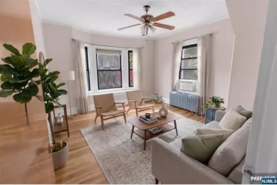 558 Argyle Avenue 2 #2, Orange, NJ 07050 - Photo 5