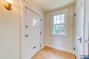 824 Linden Ave, Ridgefield, NJ 07657 - Photo 3