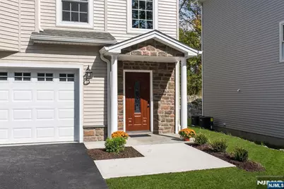 5 Stanley, Wanaque, NJ 07465 - Photo 3