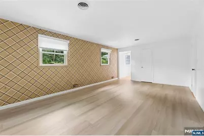 26 Glenwood Road, Tenafly, NJ 07670 - Photo 21