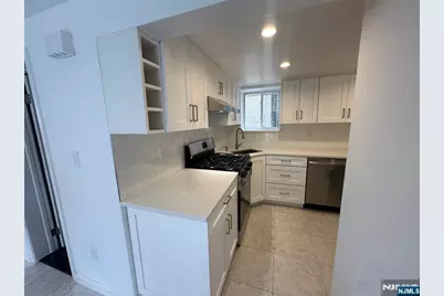 219 Cliff Street G #G, Cliffside Park, NJ 07010 - Photo 7